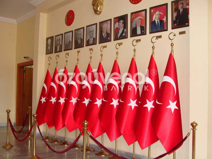 Türk Makam Bayrakları