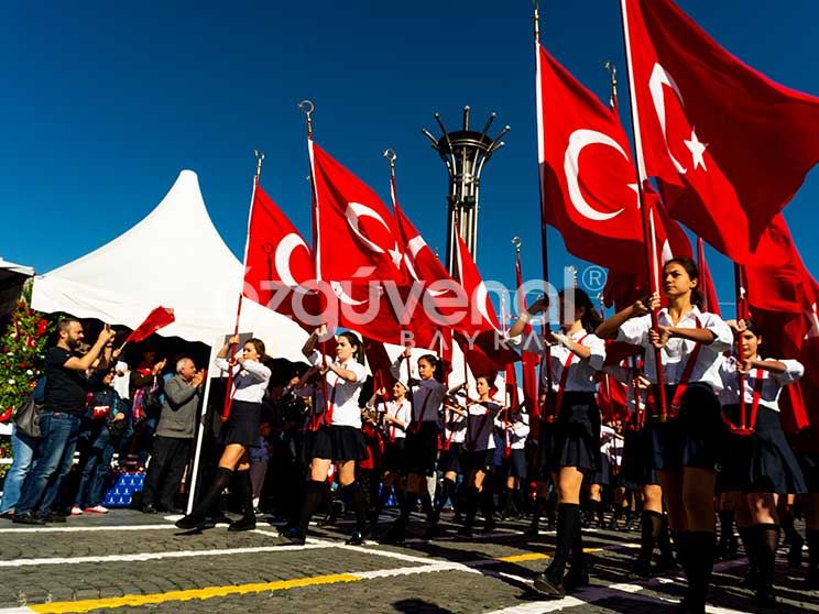 Okul Tören Bayrakları